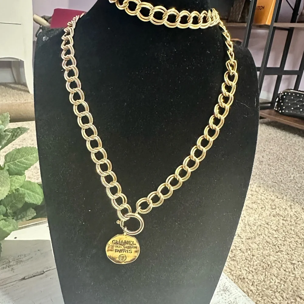 CHANEL Gold Chain Necklace with Paris Pendant